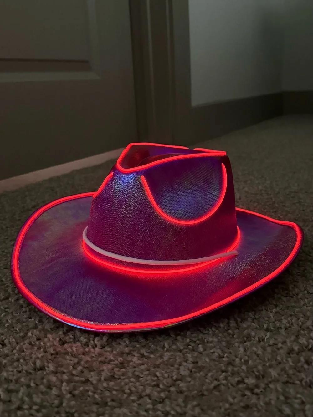 Holographic Pink Cowboy Hat with LED Lighting - VR, AR & Accessories